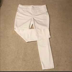 Rock & Republic Pull-on Jean Jeggings